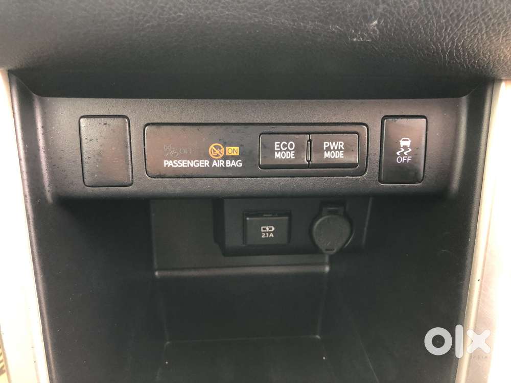 Toyota Innova Crysta [2020-ongoing] 2.4 Vx 7 Str, 2020, Diesel