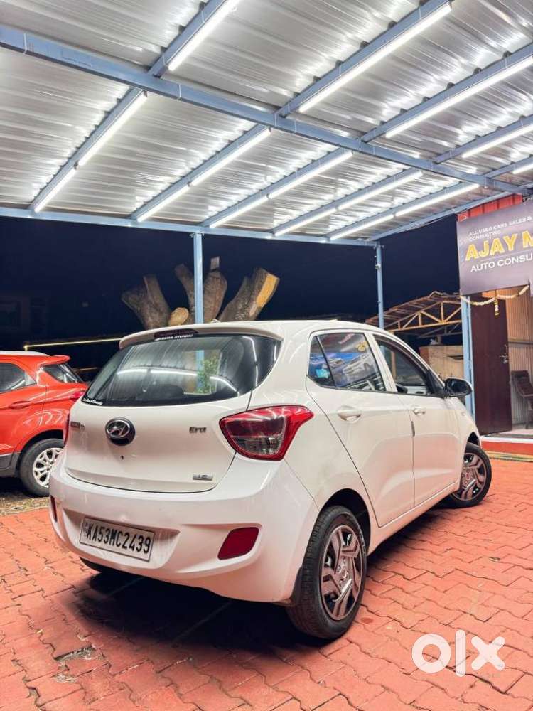 Hyundai Grand I10 2016-2017 Era, 2015, Petrol