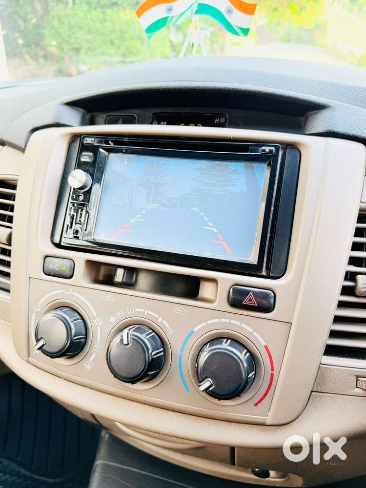 Toyota Innova 2.5 G (diesel) 7 Seater Bs Iv, 2015, Diesel