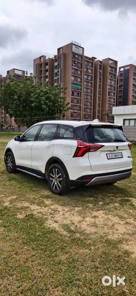 Mahindra Xuv700 2.2 Ax 7 Diesel At Str, 2023, Diesel