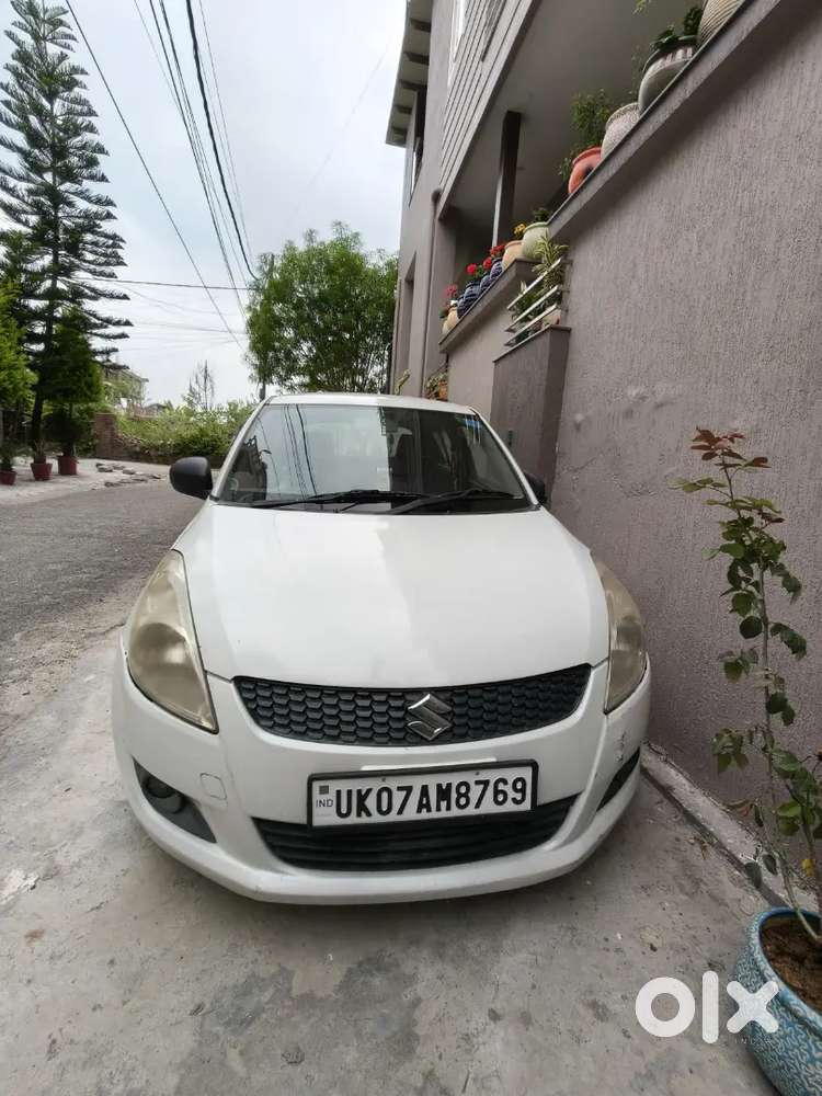 Maruti Suzuki Swift 2011 Petrol