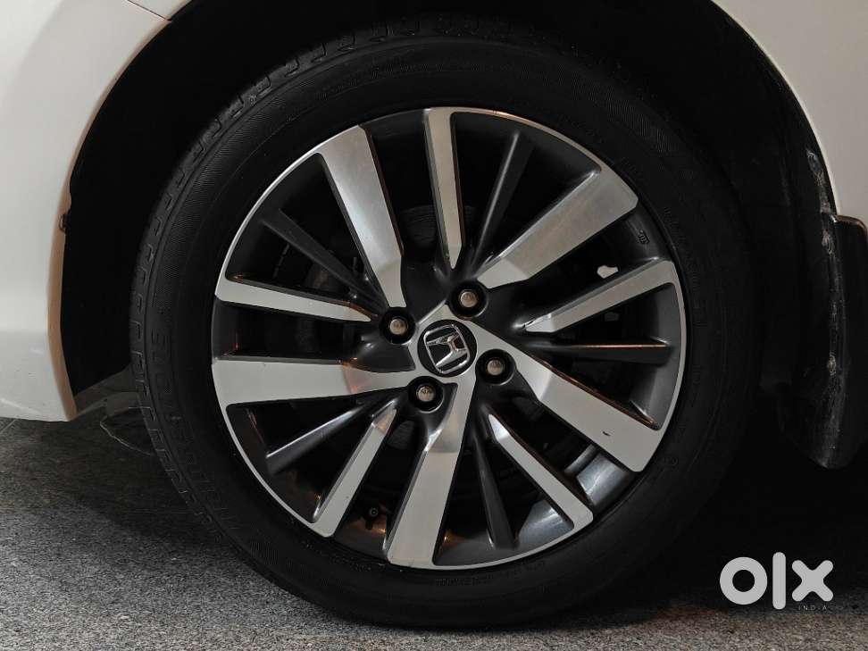 Honda City Zx Petrol Mt, 2020, Petrol