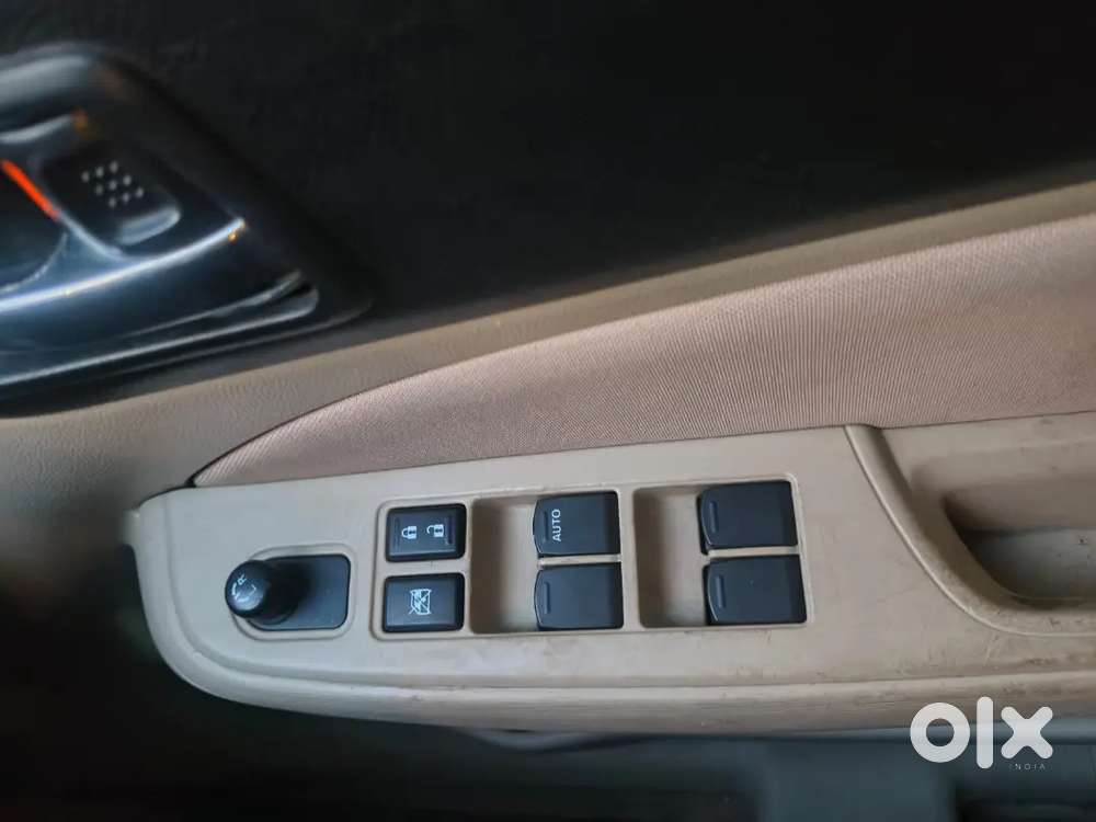 Maruti Dezire 2019 ( Vxi )