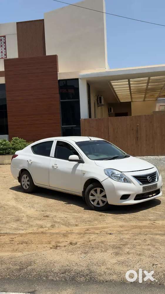 Nissan Sunny Diesel 2014 Variant