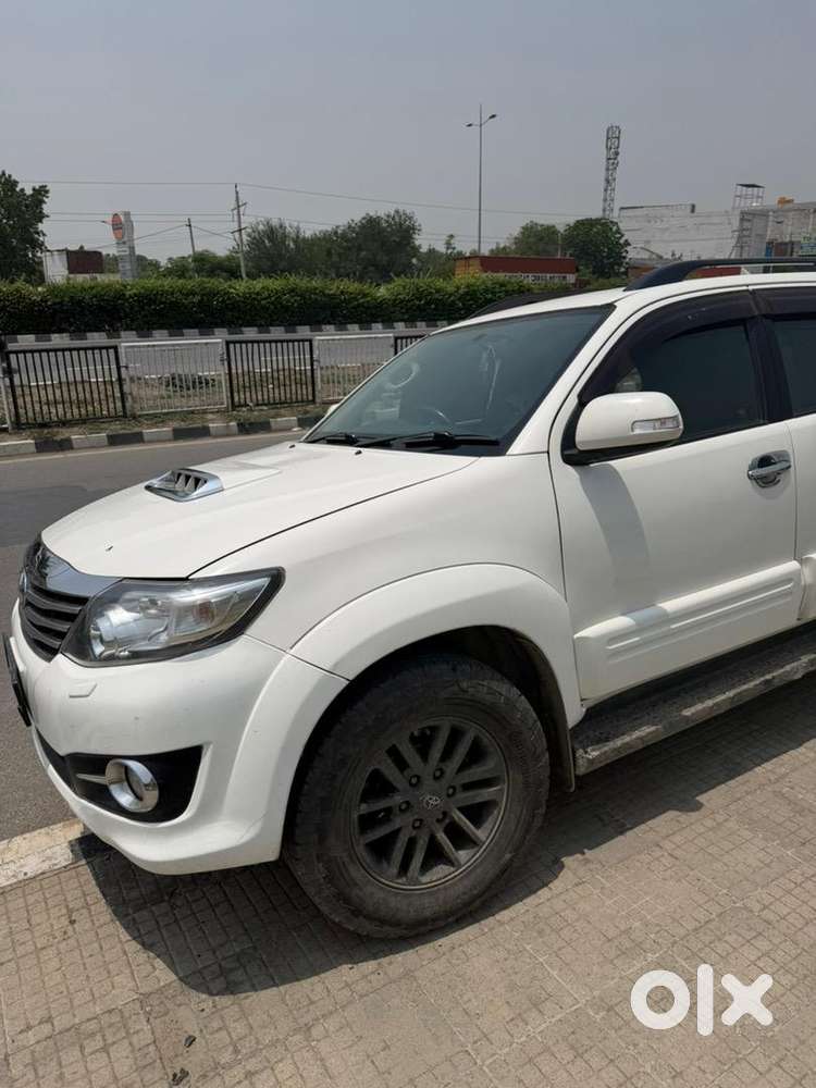 Toyota Fortuner 2016 Diesel Well Maintained