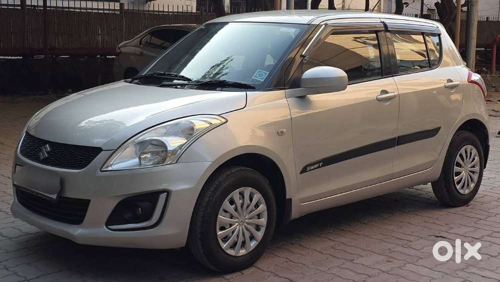 Maruti Suzuki Swift Lxi Optional-o, 2017, Petrol