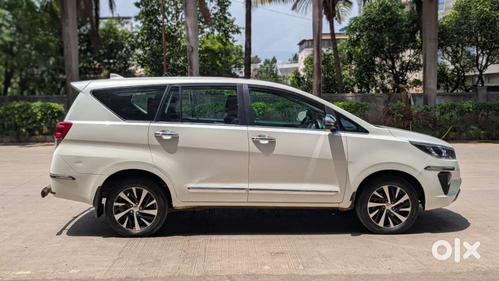 Toyota Innova Crysta [2020-ongoing] 2.4 Zx At 7 Str, 2022, Diesel