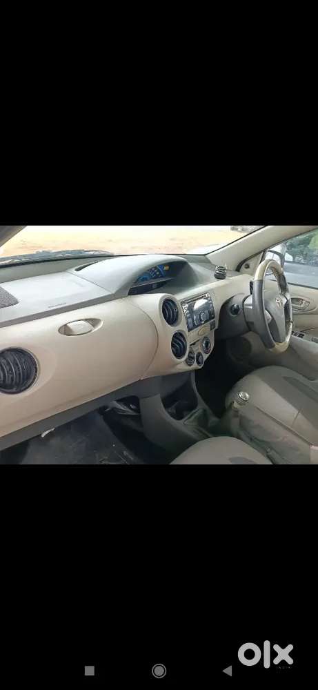 Toyota Etios Liva 2013