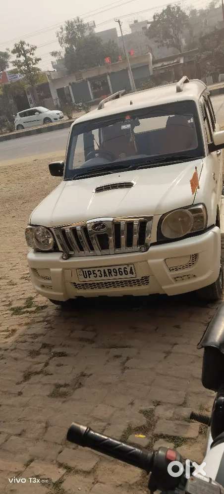 Mahindra Scorpio Classic 2010 Diesel 150000 Km Driven