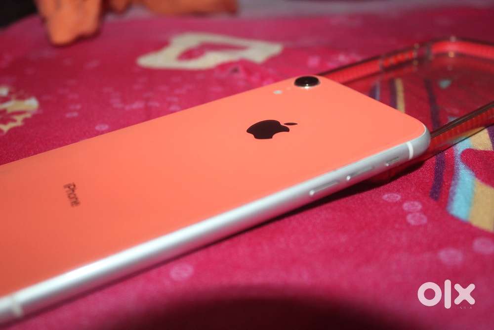 iPhone xr 128GB Apple watch Mobile Phones 1800442999