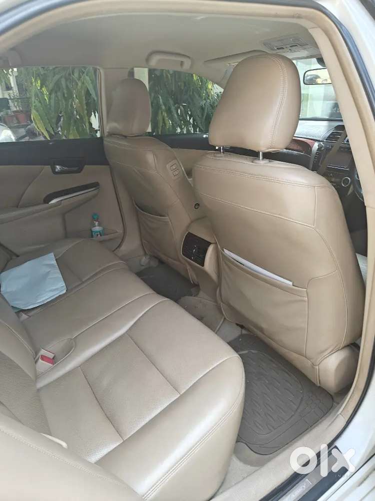 Toyota Camry 2014 Petrol Well Maintained