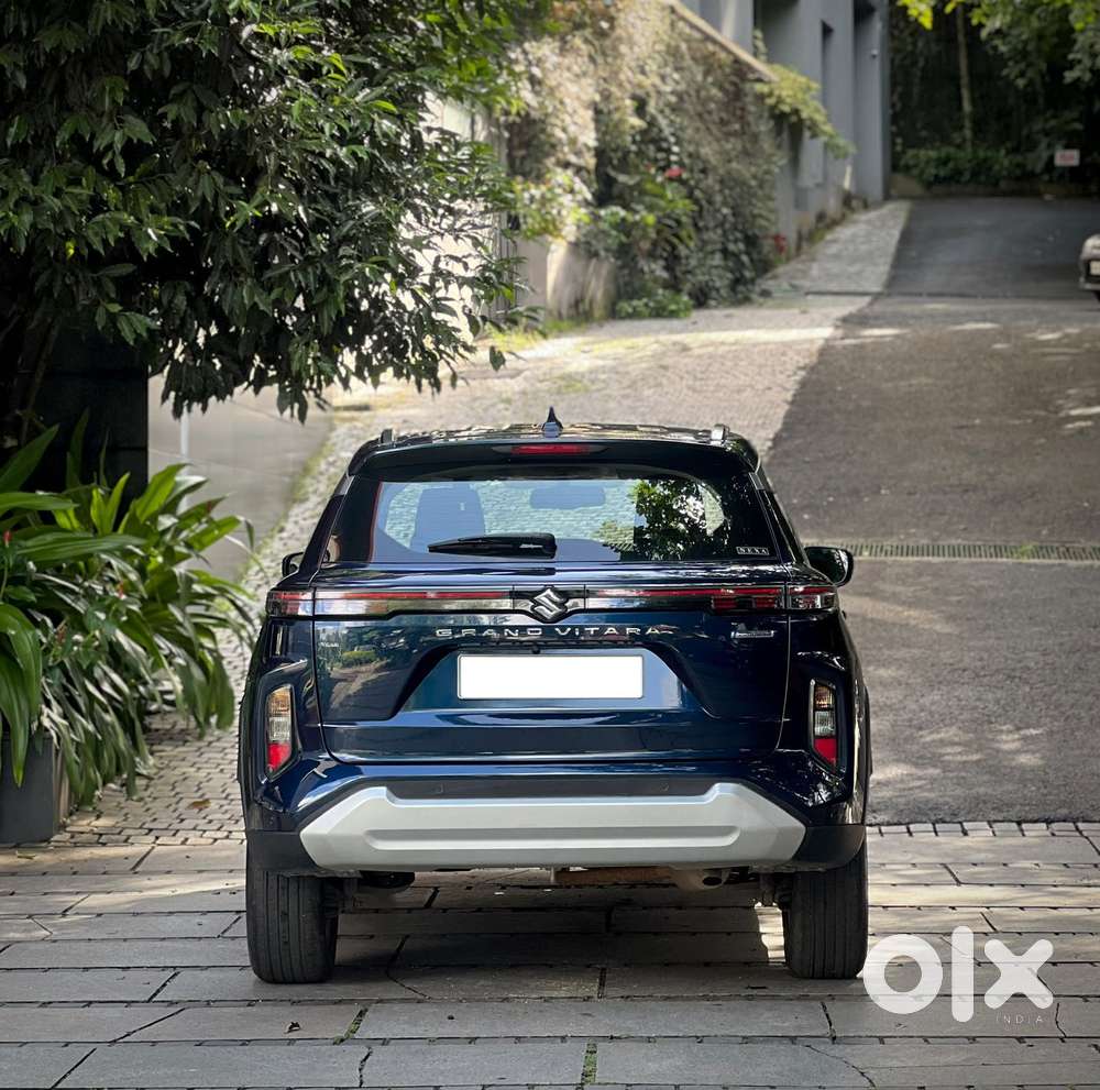 Maruti Suzuki Grand Vitara 1.5 Alpha Smart Hybrid, 2022, Petrol