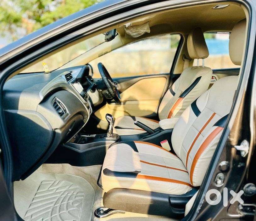 Honda City V Mt Exclusive, 2022, Petrol