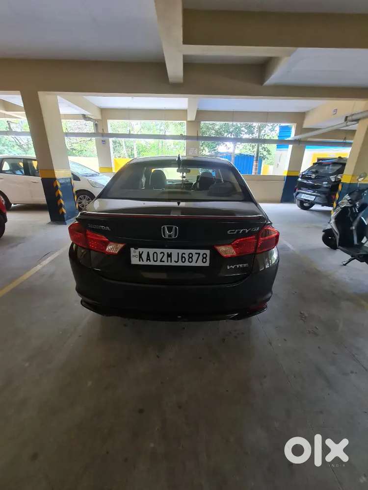 Honda City Automatic With Sunroof