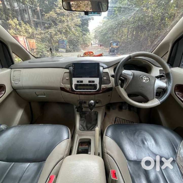 Toyota Innova 2.5 Vx 8 Str, 2015, Diesel