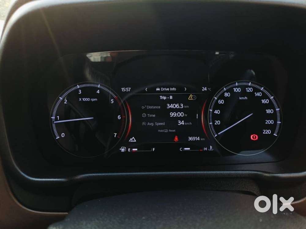 Mahindra Scorpio-n 2.2 Z8 Diesel Mt 4wd 7 Str, 2023, Diesel