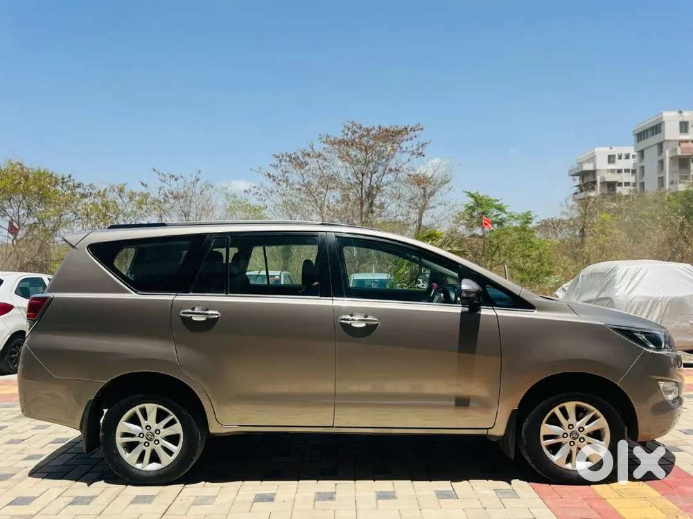 Toyota Innova Crysta 2018 Diesel 196809 Km Driven