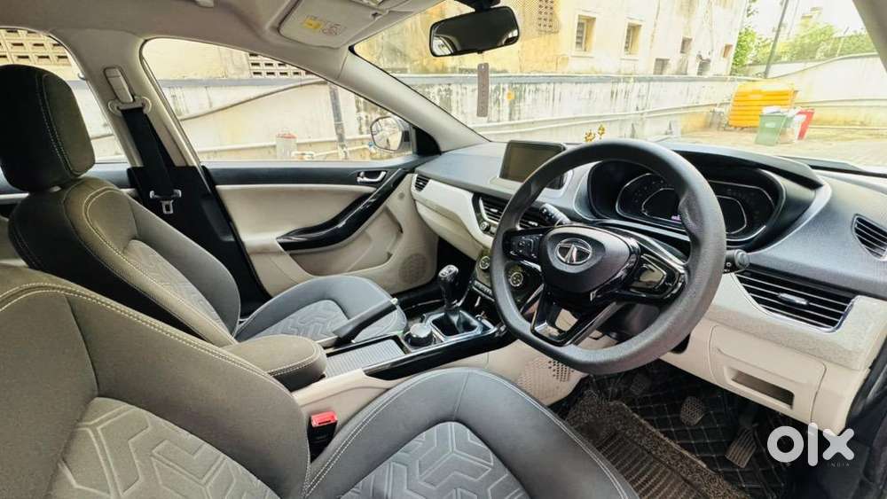 Tata Nexon 2020 Petrol Good Condition With Brand New Tyres