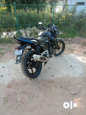 Pulsar 200 deals olx