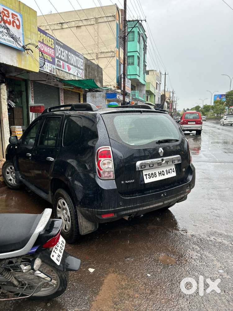 Renault Duster 2013 Petrol Well Maintained