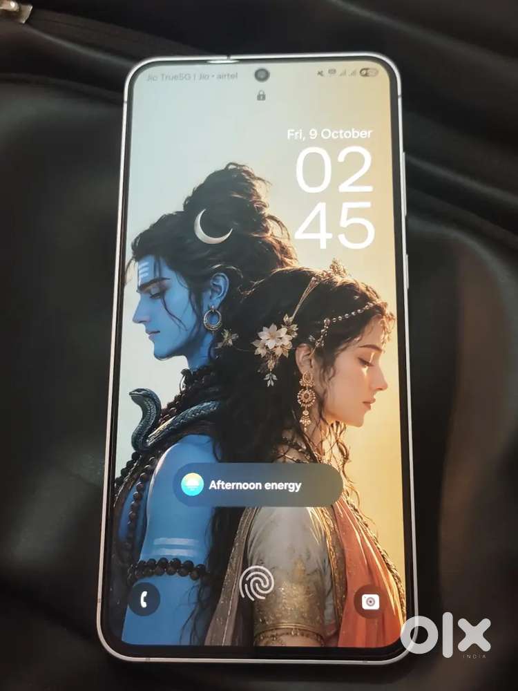 SAMSUNG S25 FE 4 day's old mint superb condition