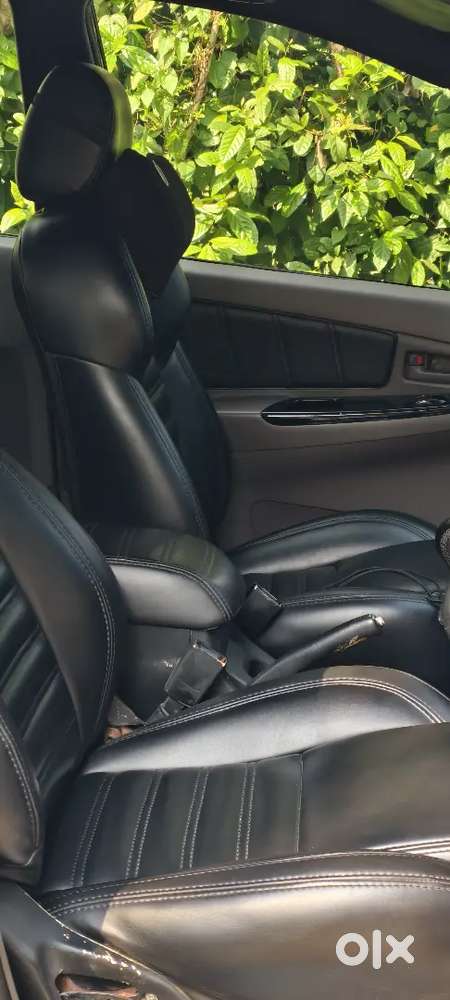 Toyota Innova 2005 Diesel Manual Car