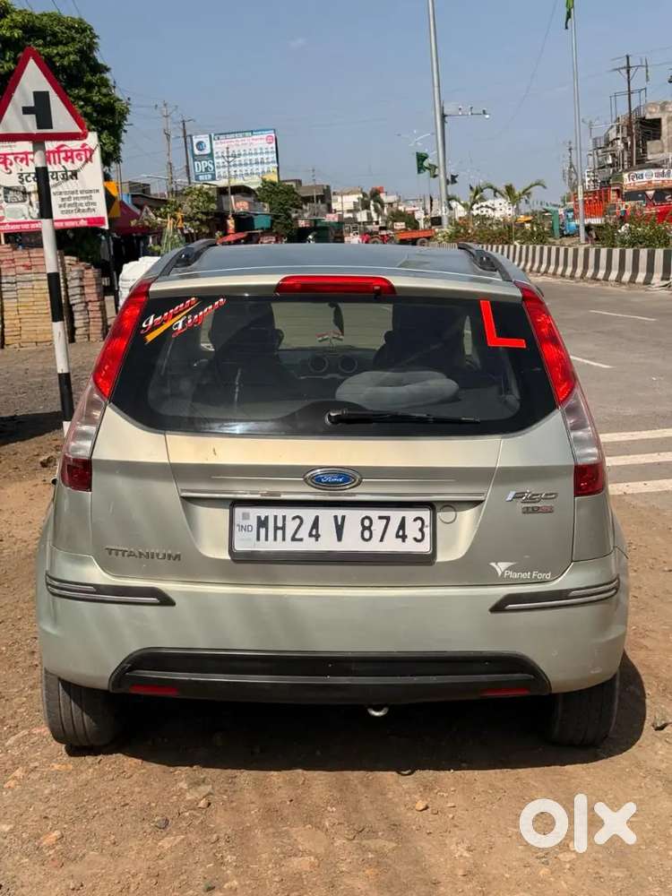 Ford Figo 2013 Titanium 25 Km Driven