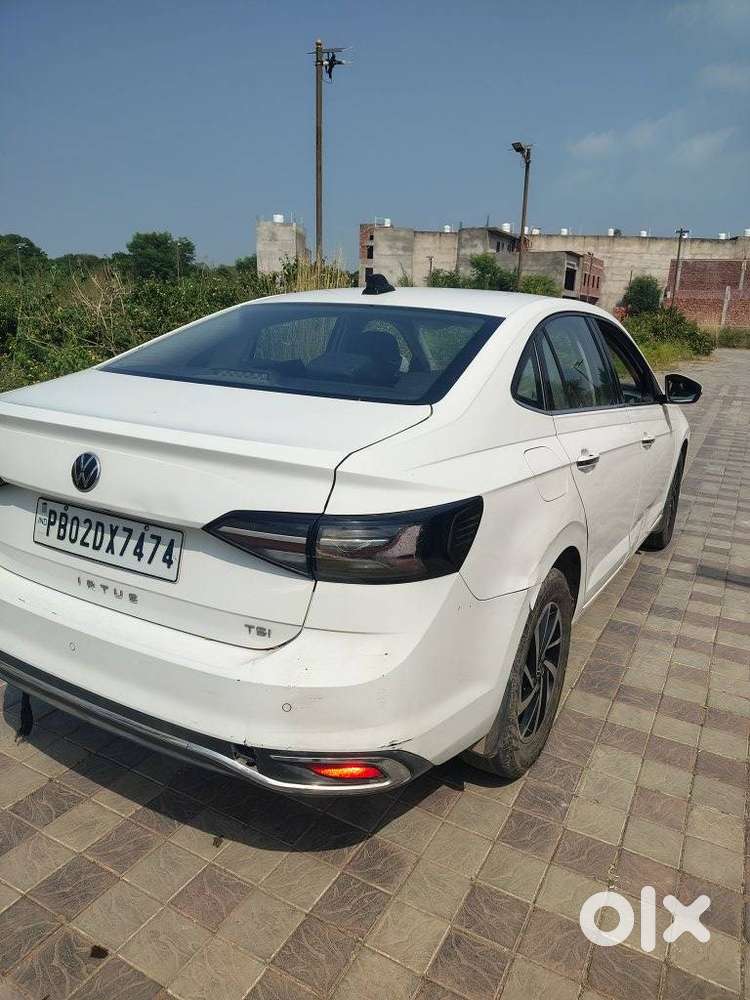 Volkswagen Virtus Topline 1.0 Tsi Mt, 2022, Petrol