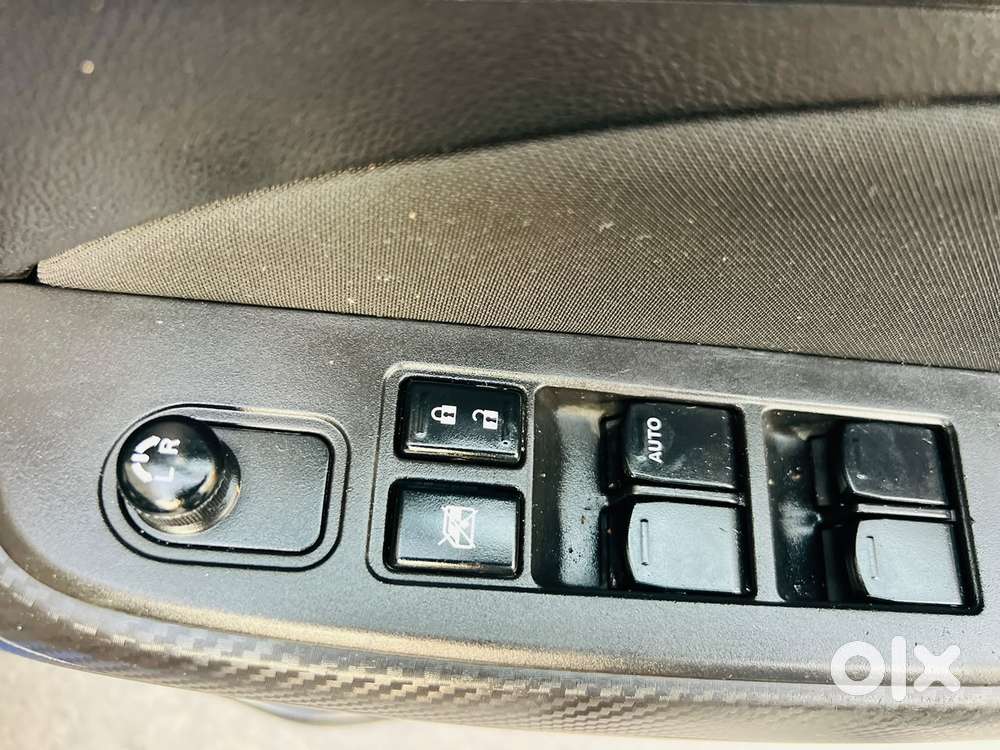 Maruti Suzuki Swift Vxi + Manual, 2019, Petrol