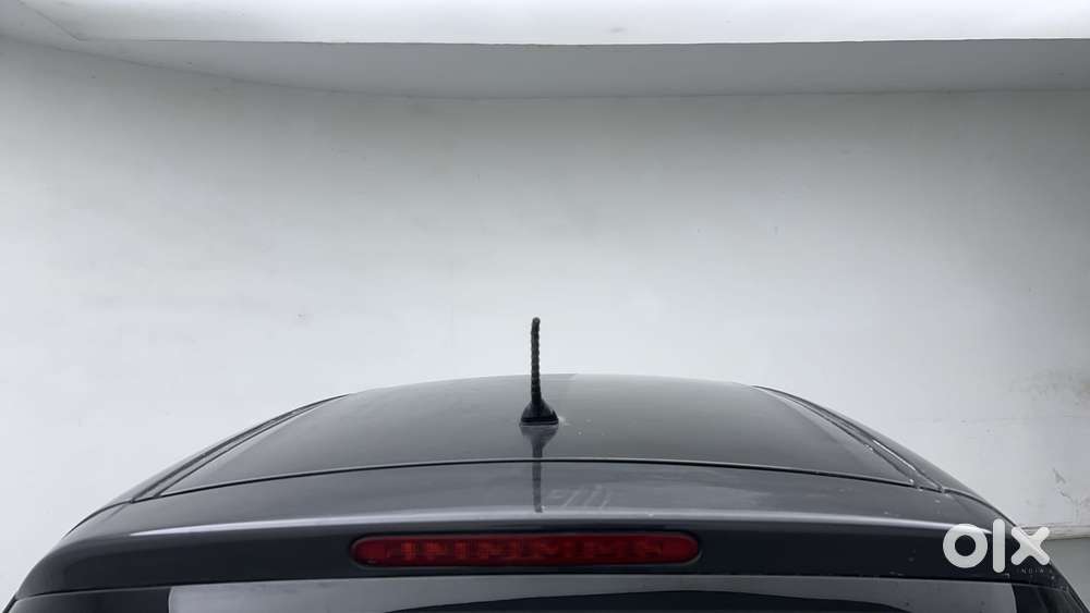 Maruti Suzuki Swift 1.2 Lxi (o), 2016, Petrol