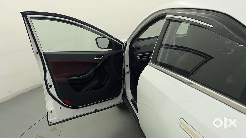 Tata Curvv Accomplished Plus A 1.5 Kryojet Diesel 6mt, 2024, Diesel