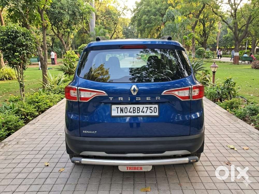 Renault Triber Rxt, 2023, Petrol
