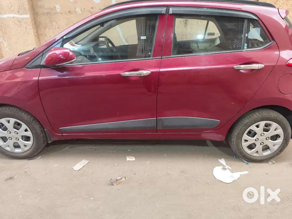 Hyundai I10 2015 Petrol Well Maintained And In Good Condition