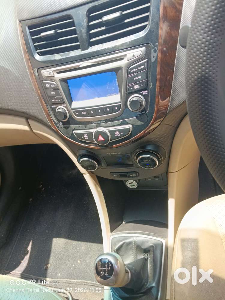 Hyundai Fluidic Verna 1.6 Vtvt Sx, 2015, Petrol