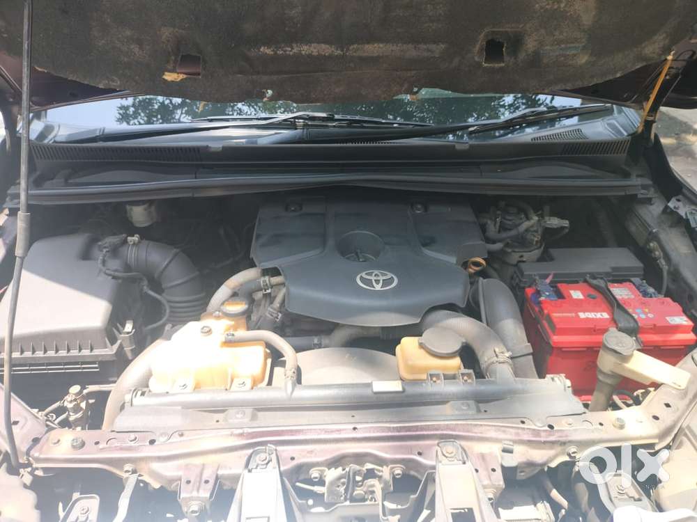 Toyota Innova Crysta 2.8 Z, 2016, Diesel