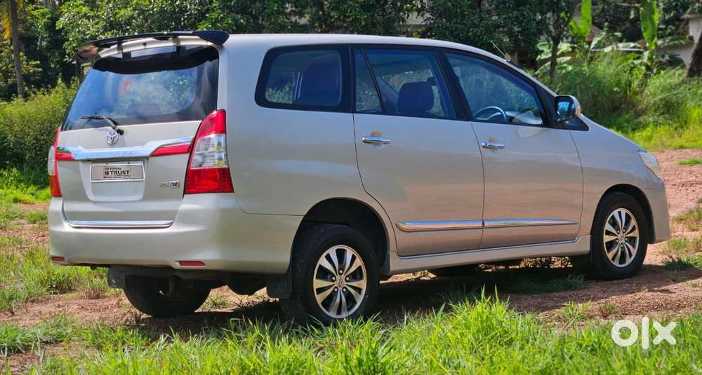 Toyota Innova 2.5 V 7 Str, 2016, Diesel