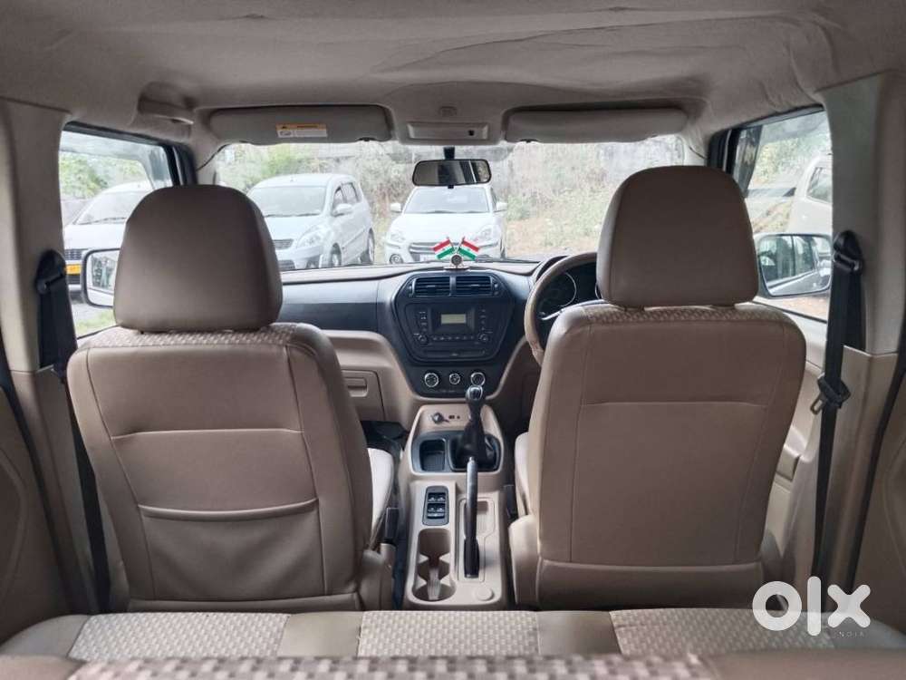 Mahindra Tuv 300 T6 Plus, 2018, Diesel