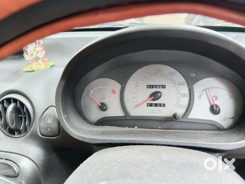 Hyundai Santro Xing 2010 Variant