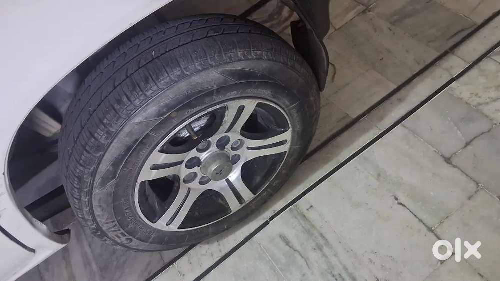 Zen Car Sold  White Color With Alloy Wheels