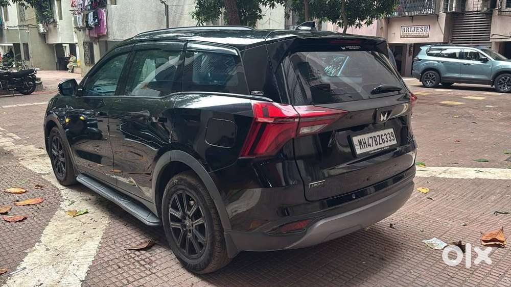 Mahindra Xuv700 2.2 Ax 7 Diesel At Luxury Pack Str, 2025, Diesel