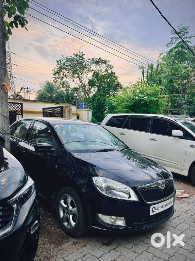 Skoda Rapid 1.5 Tdi Cr Elegance Plus, 2015, Petrol