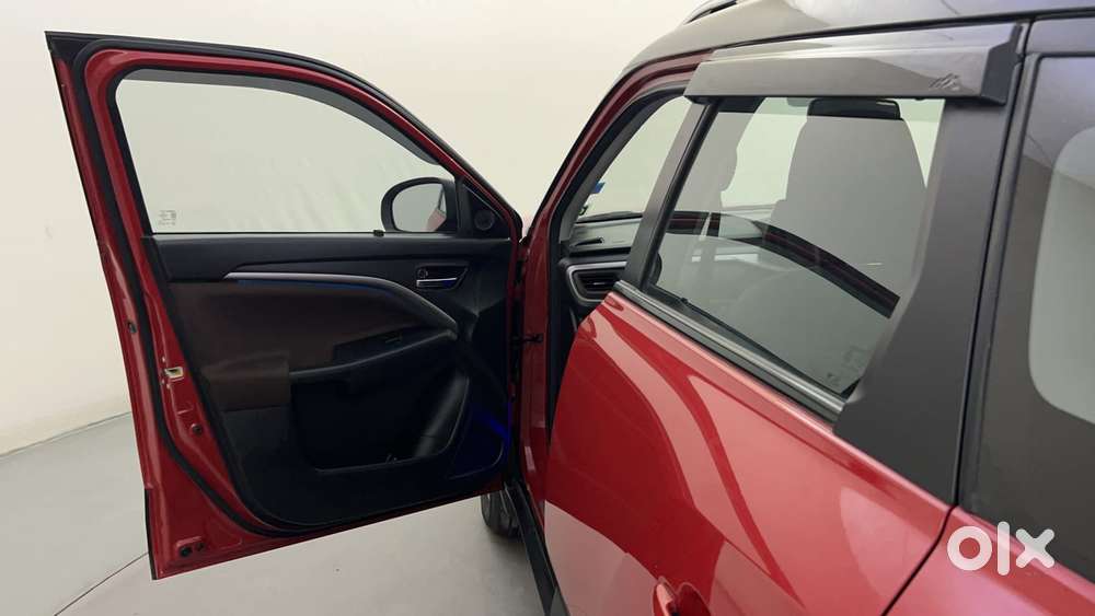 Maruti Suzuki Vitara Brezza 1.5 Zxi Plus At Dual Tone, 2022, Petrol