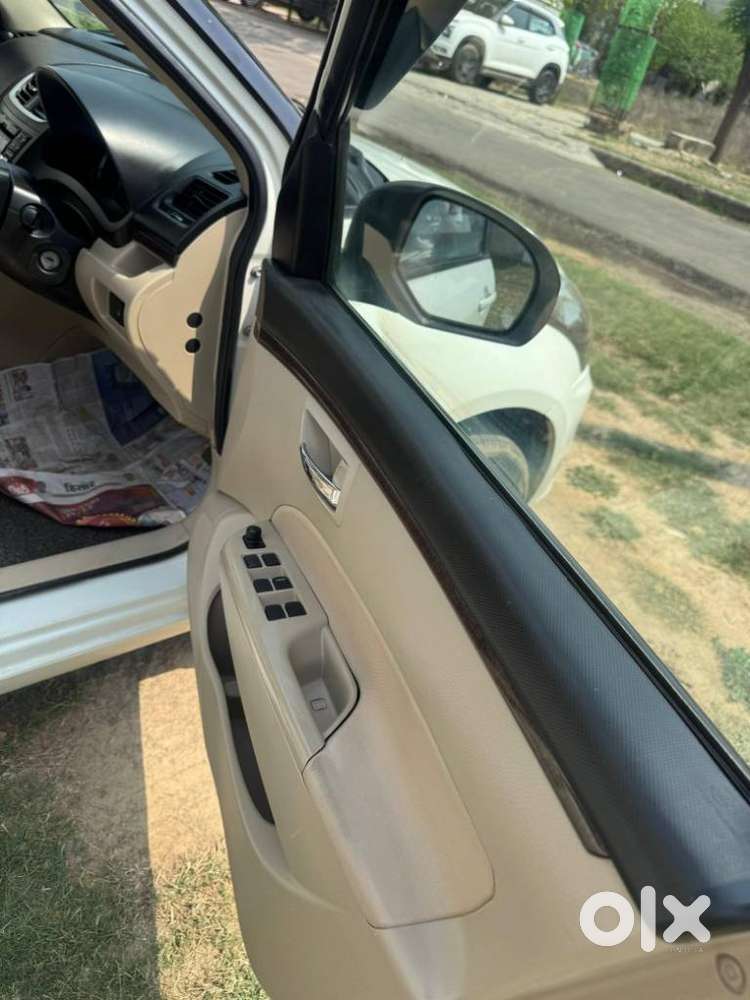 Maruti Suzuki Swift Dzire Vdi Optional, 2016, Diesel