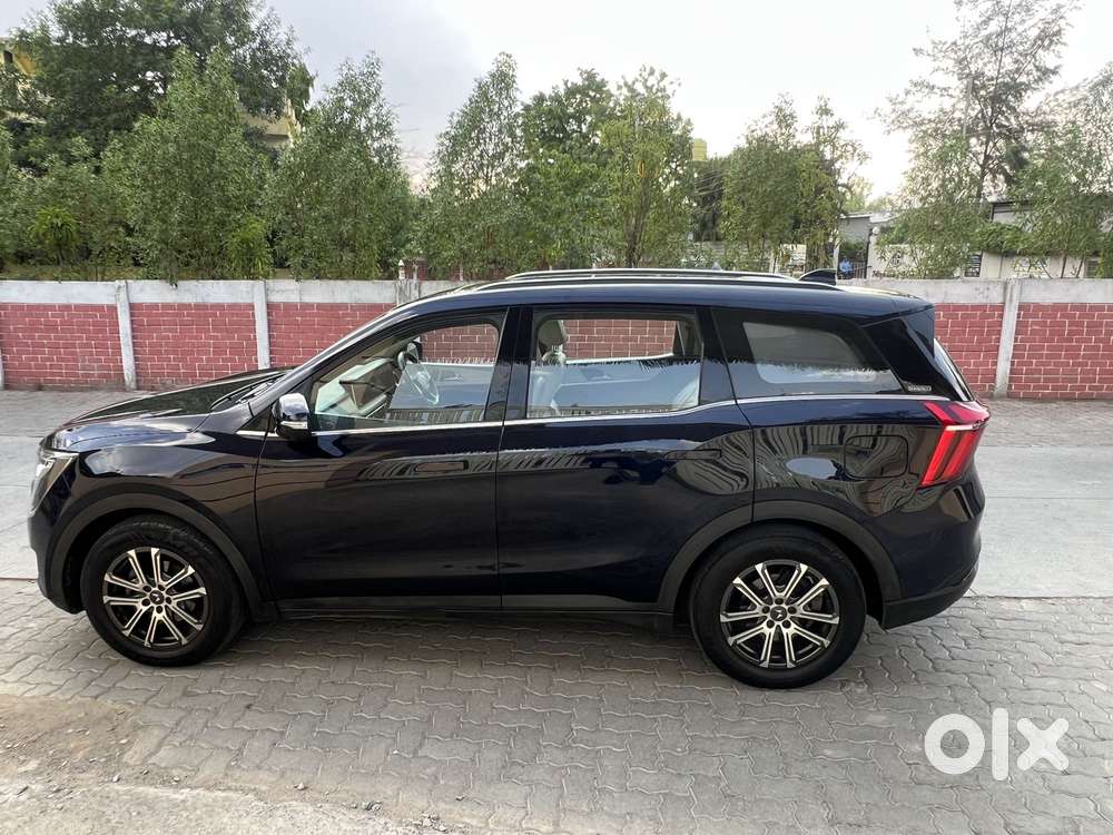 Mahindra Xuv700 2.2 Ax 7 Diesel At Luxury Pack Str Awd, 2022, Diesel