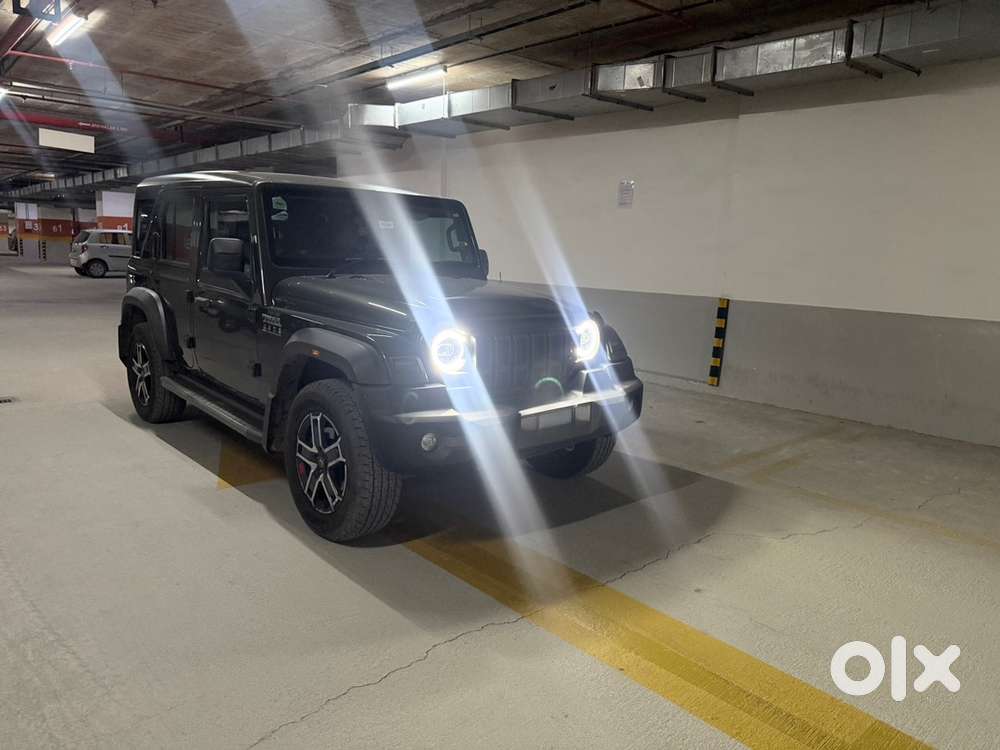 Mahindra Thar Roxx 2025