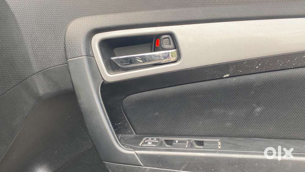 Maruti Suzuki Brezza 1.5 Zxi Smart Hybrid, 2022, Petrol
