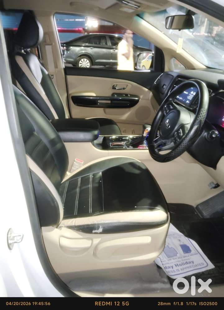 Kia Carnival Premium, 2020, Diesel