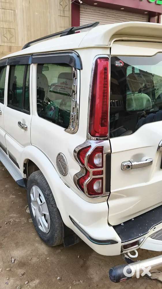Mahindra Scorpio Classic 2023 Diesel 86000 Km Driven
