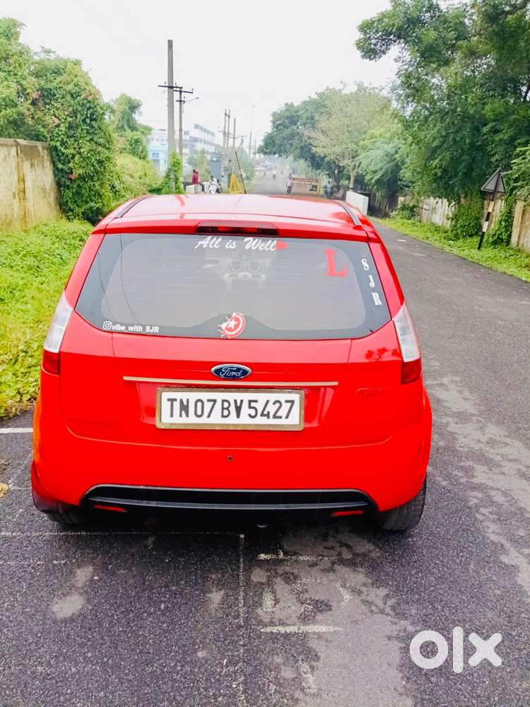 Ford Figo 2013 Petrol Titanium Well Maintained Car Showroom Quality