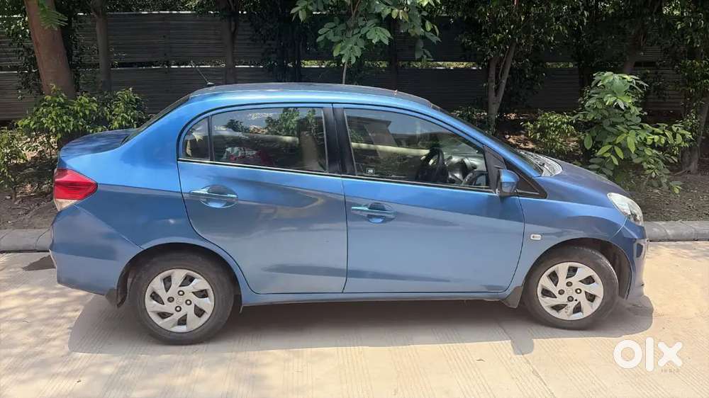 Honda Amaze 2013